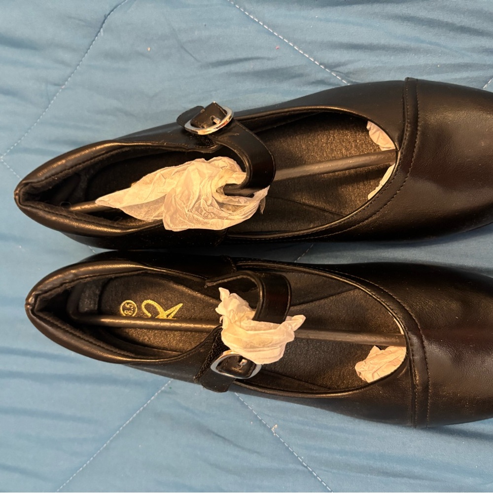 Classic Black Women's Mary Jane Flats